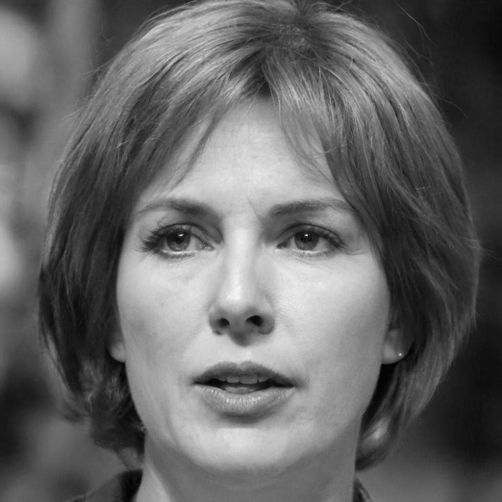 Instructor Elspeth Dunbar